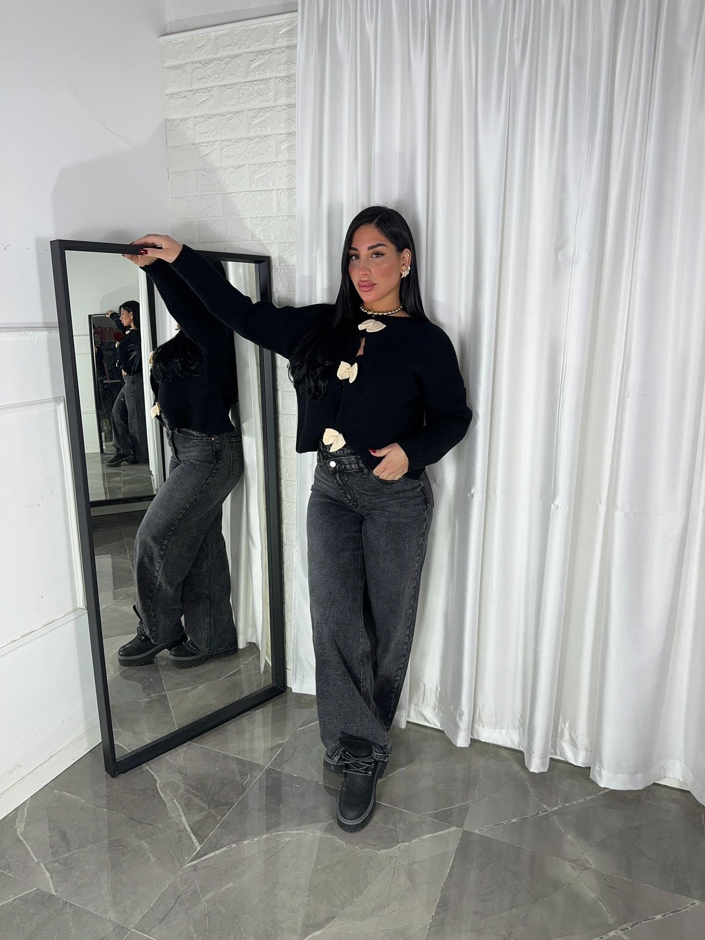 CARDIGAN FIOCCO NERO