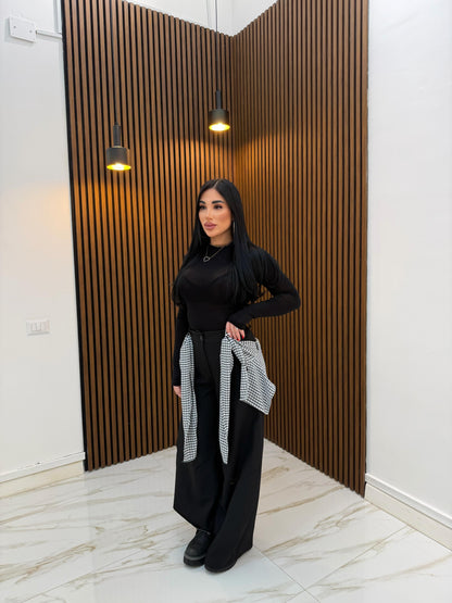 PANTALONE CON FOULARD NERO