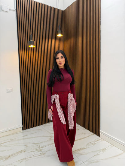 PANTALONE CON FOULARD BORDEAUX