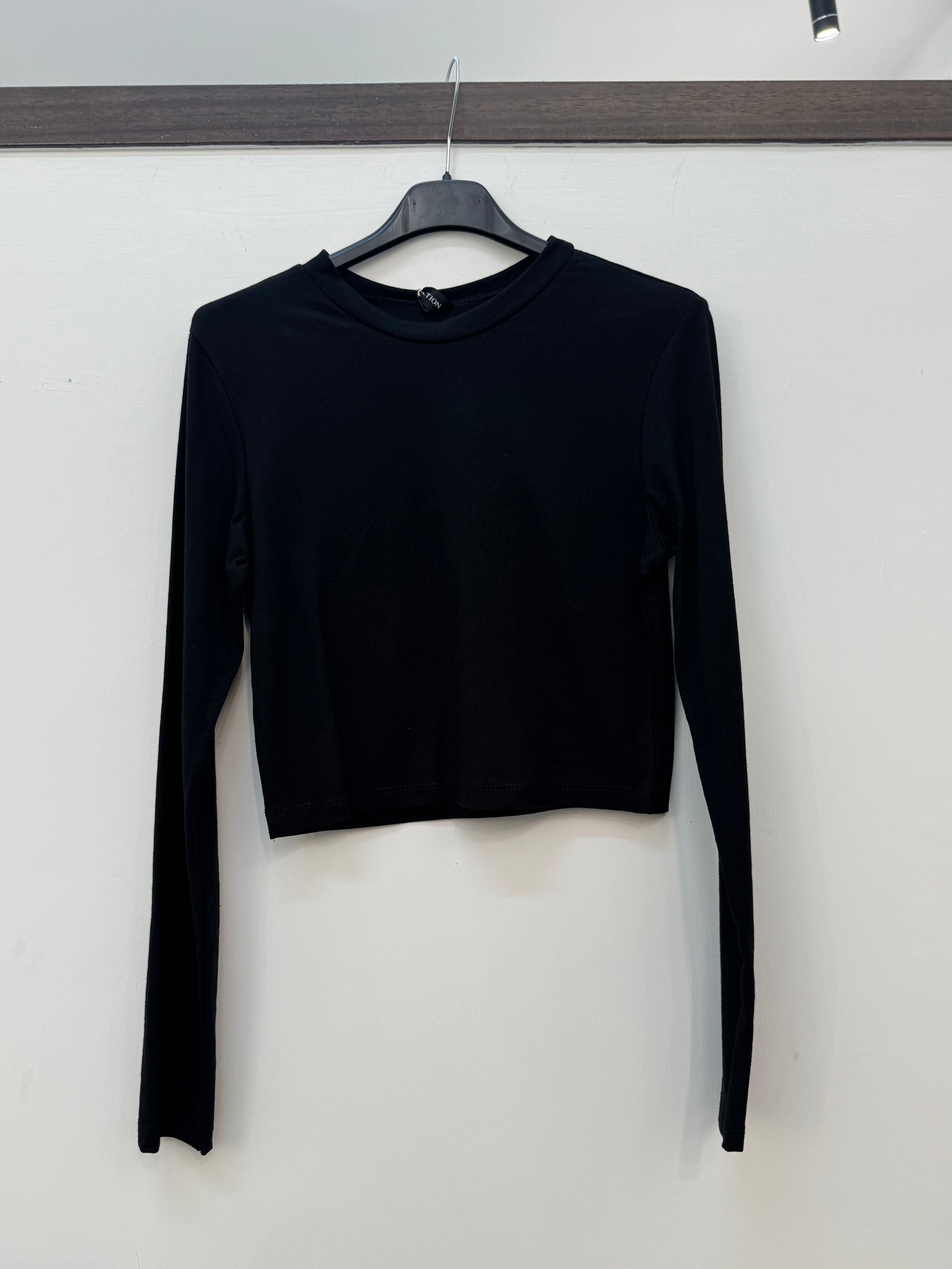 MAGLIA CROP NERO