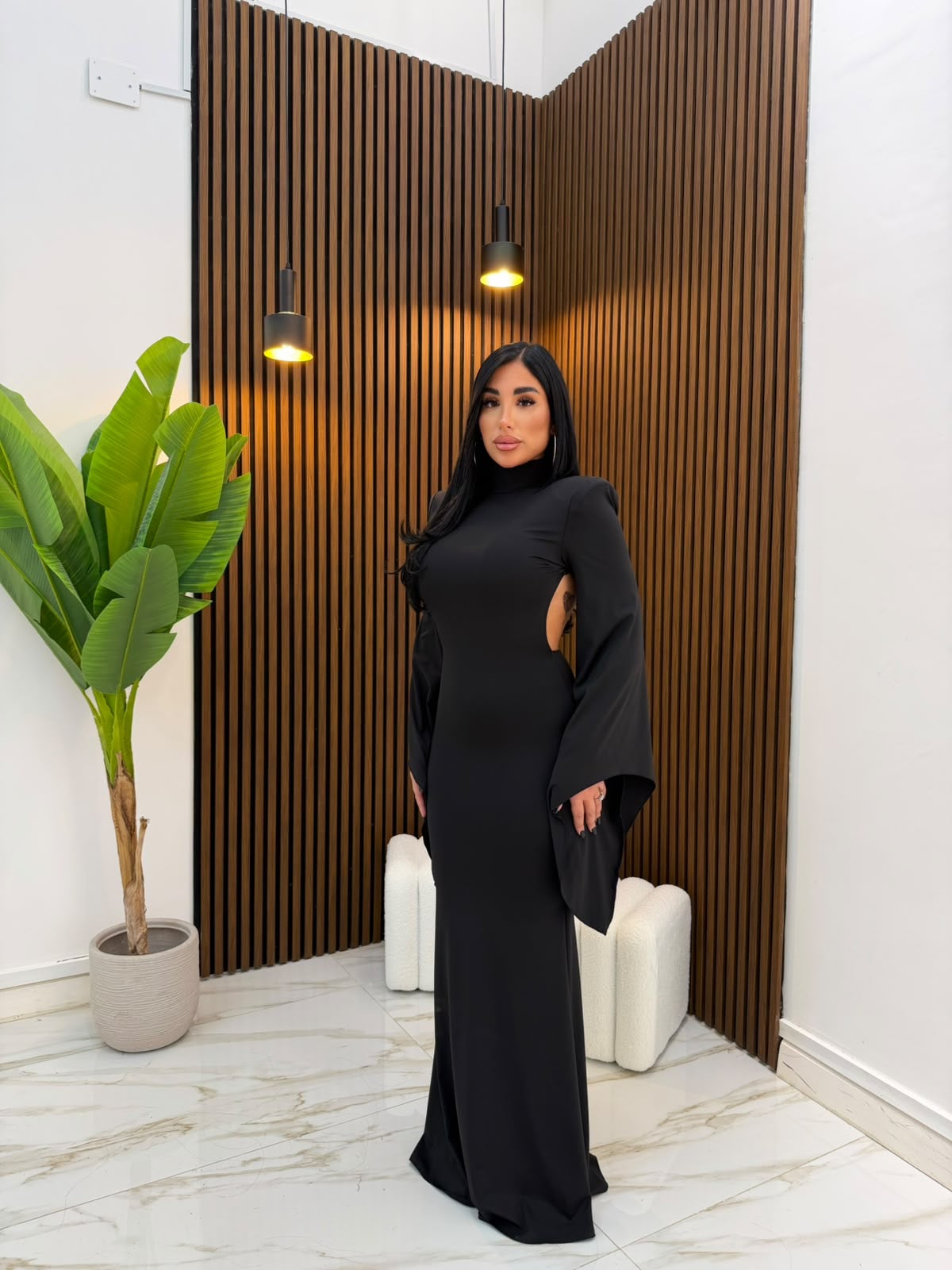 DRESS LUXURY