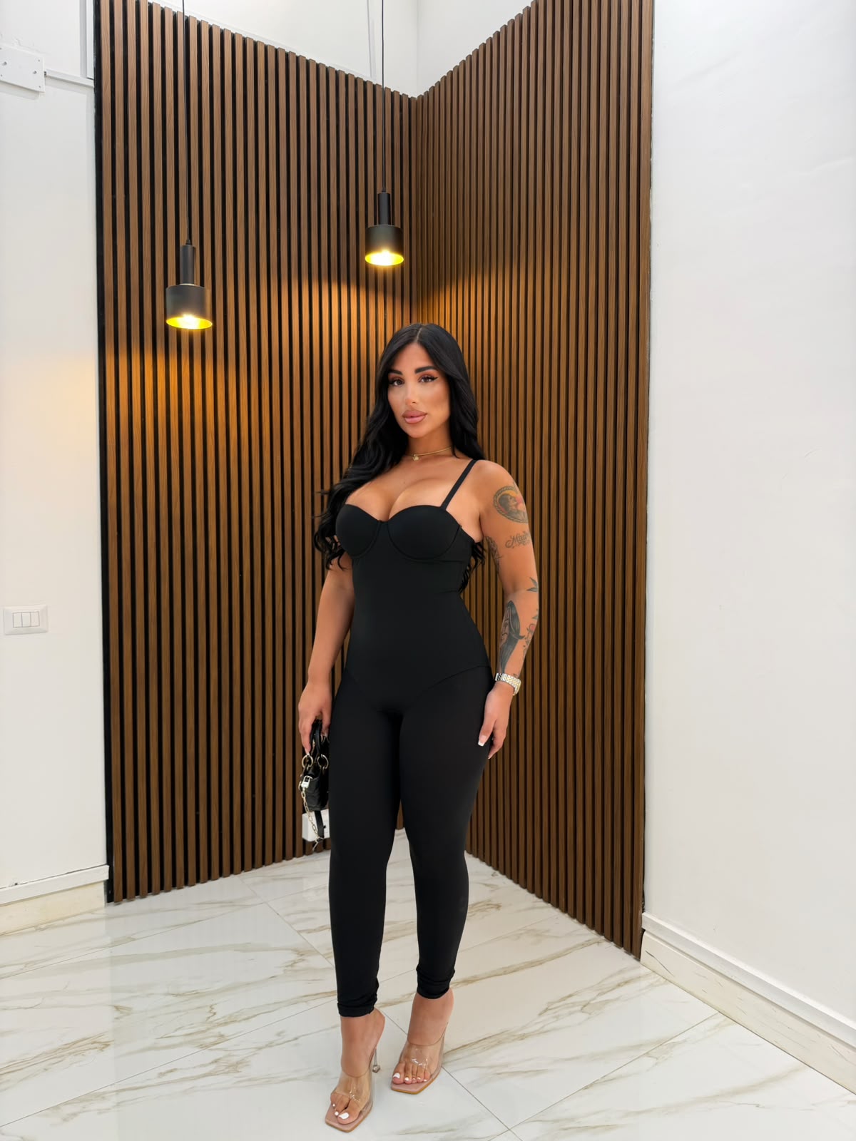 JUMPSUIT MODELLANTE