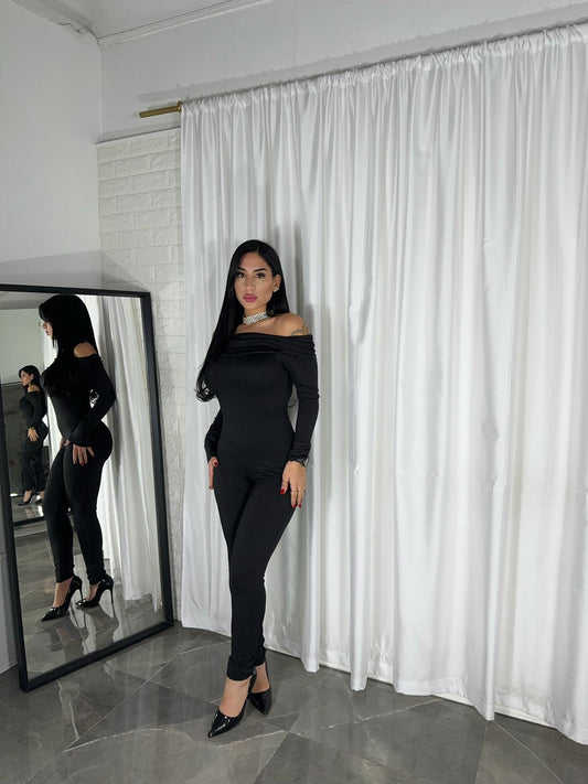 JUMPSUIT SCOLLO BARCA IN LICRA