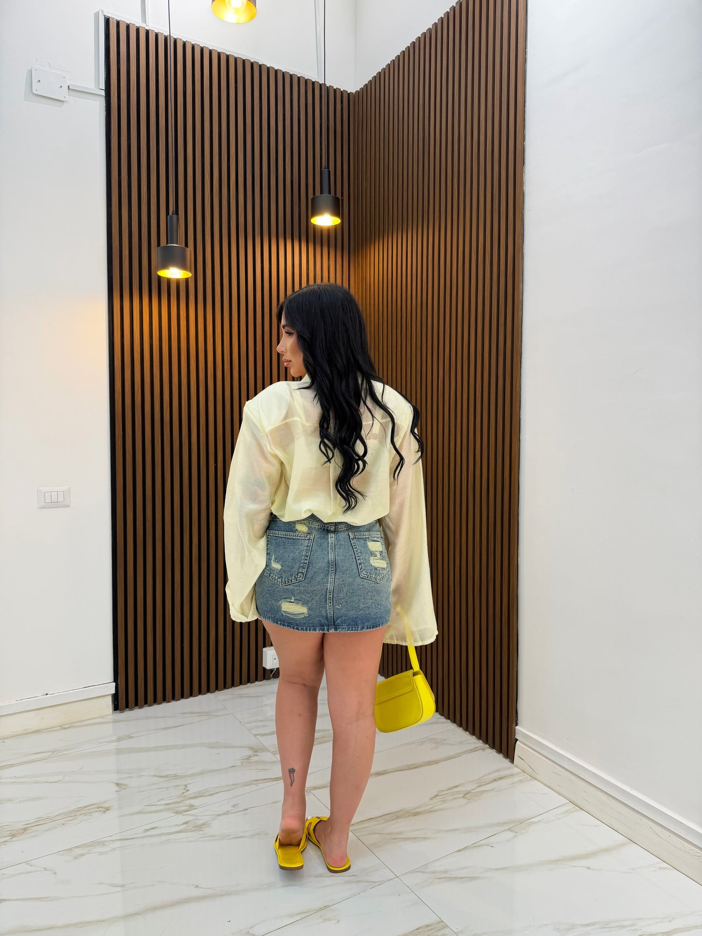 CAMICIA SEMI AMPIA GIALLA