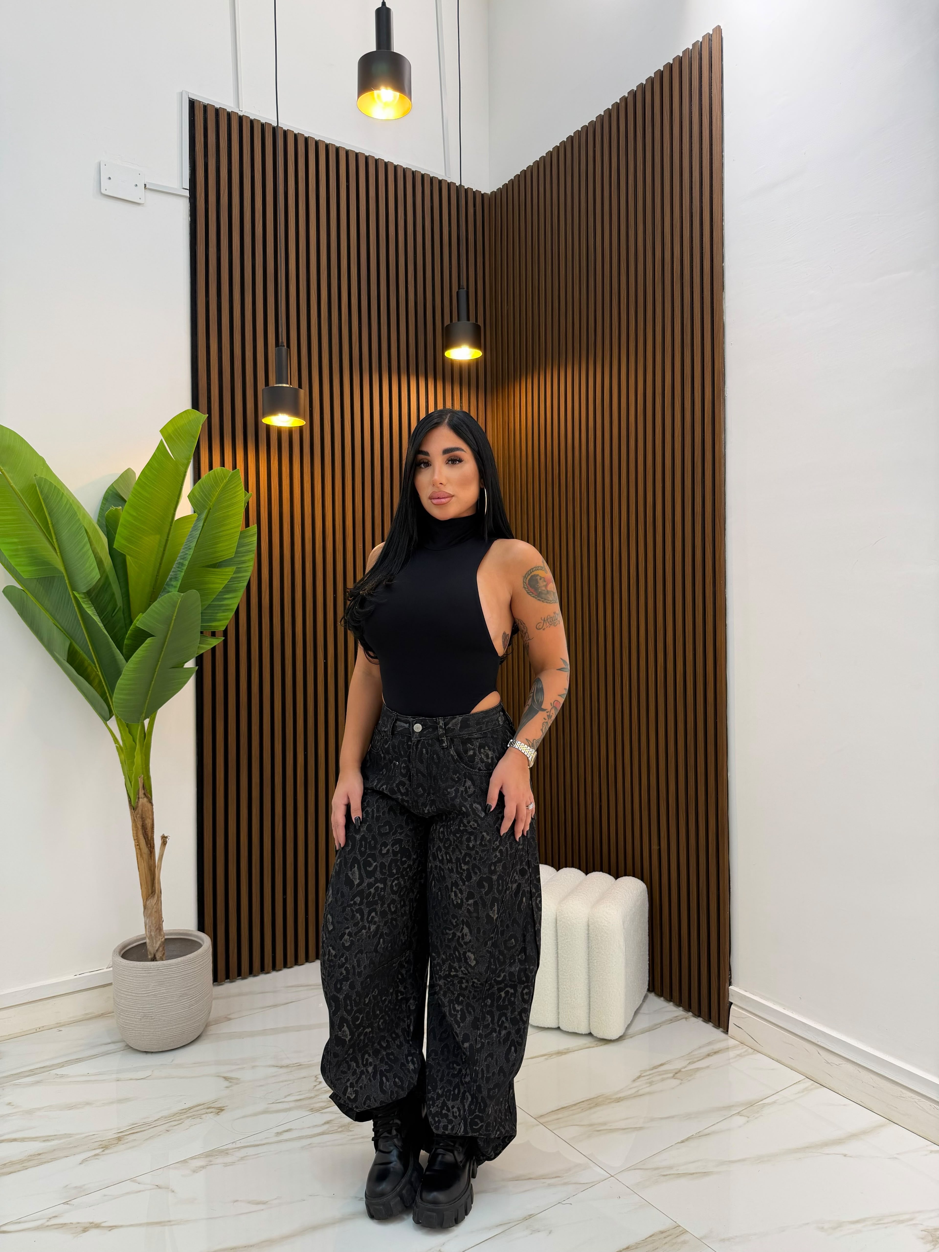 BODY SCOLLO AMERICANO NERO