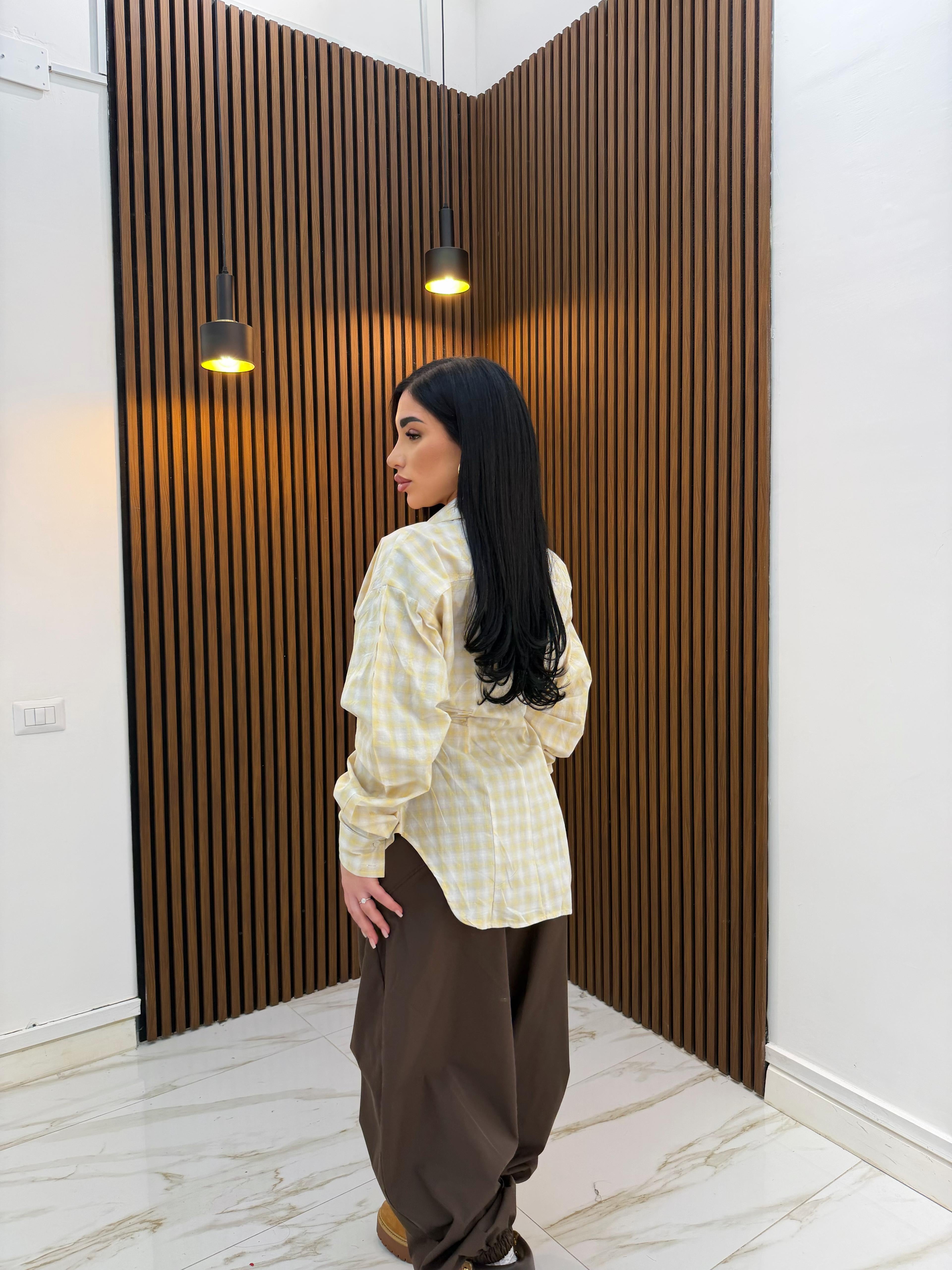 CAMICIA SAGOMATA