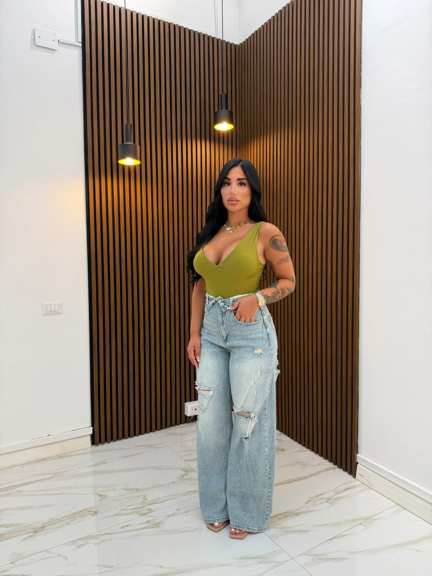 JEANS RISVOLTO ROTTURA CHIARO