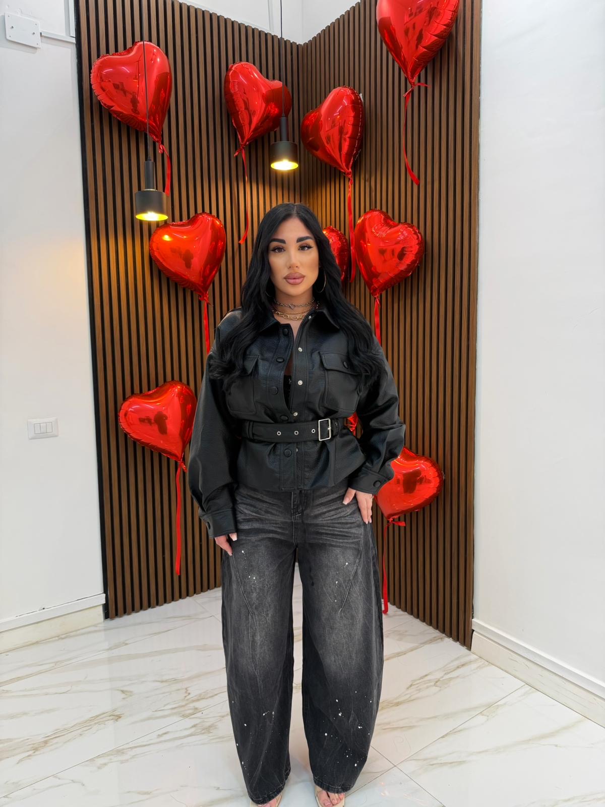 CHIODO CON CINTURA NERO