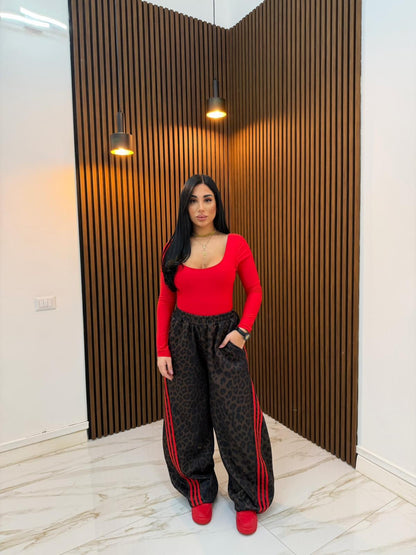 BODY SCOLLO ROTONDO ROSSO