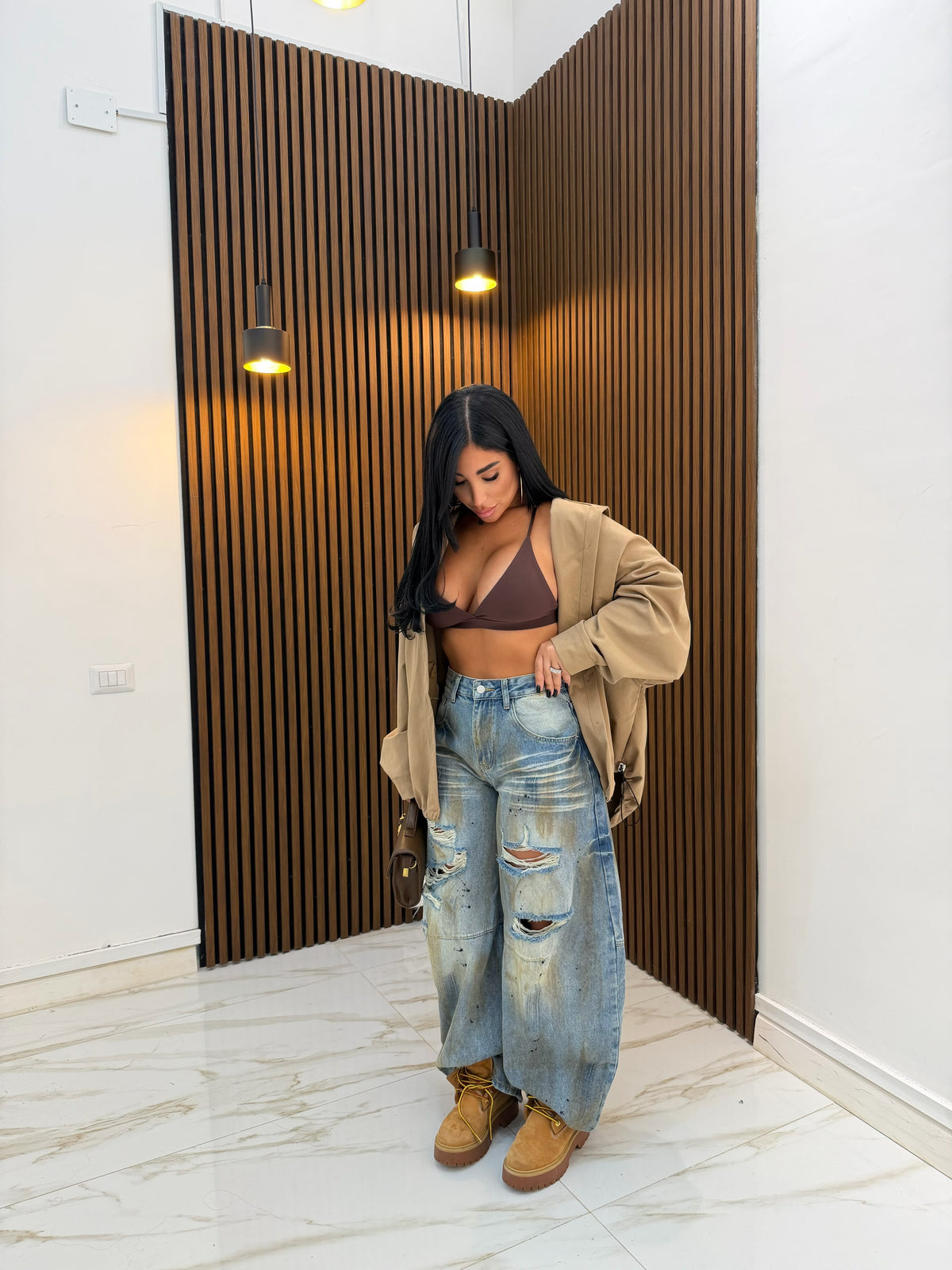 CAMICIA CON CAPPUCCIO BEIGE