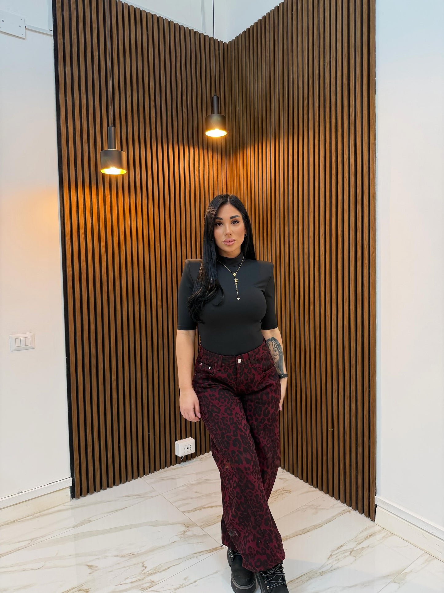 JEANS MACULATO BORDEAUX