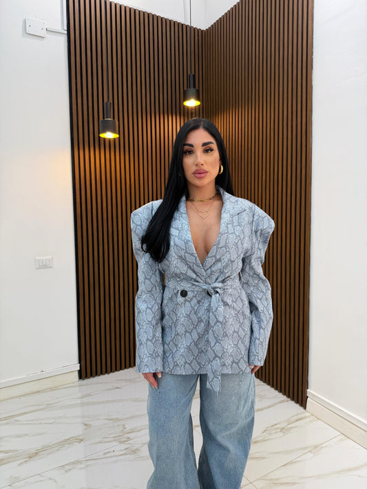 GIACCA PITONATA IN ECOPELLE CELESTE