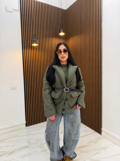 PIUMINO CON CINTURA VERDE MILITARE