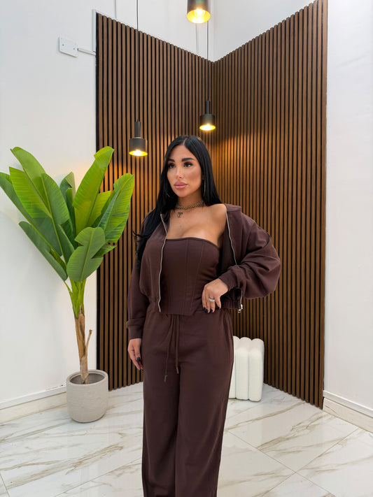 CORDINATO THREE PIECES MARRONE