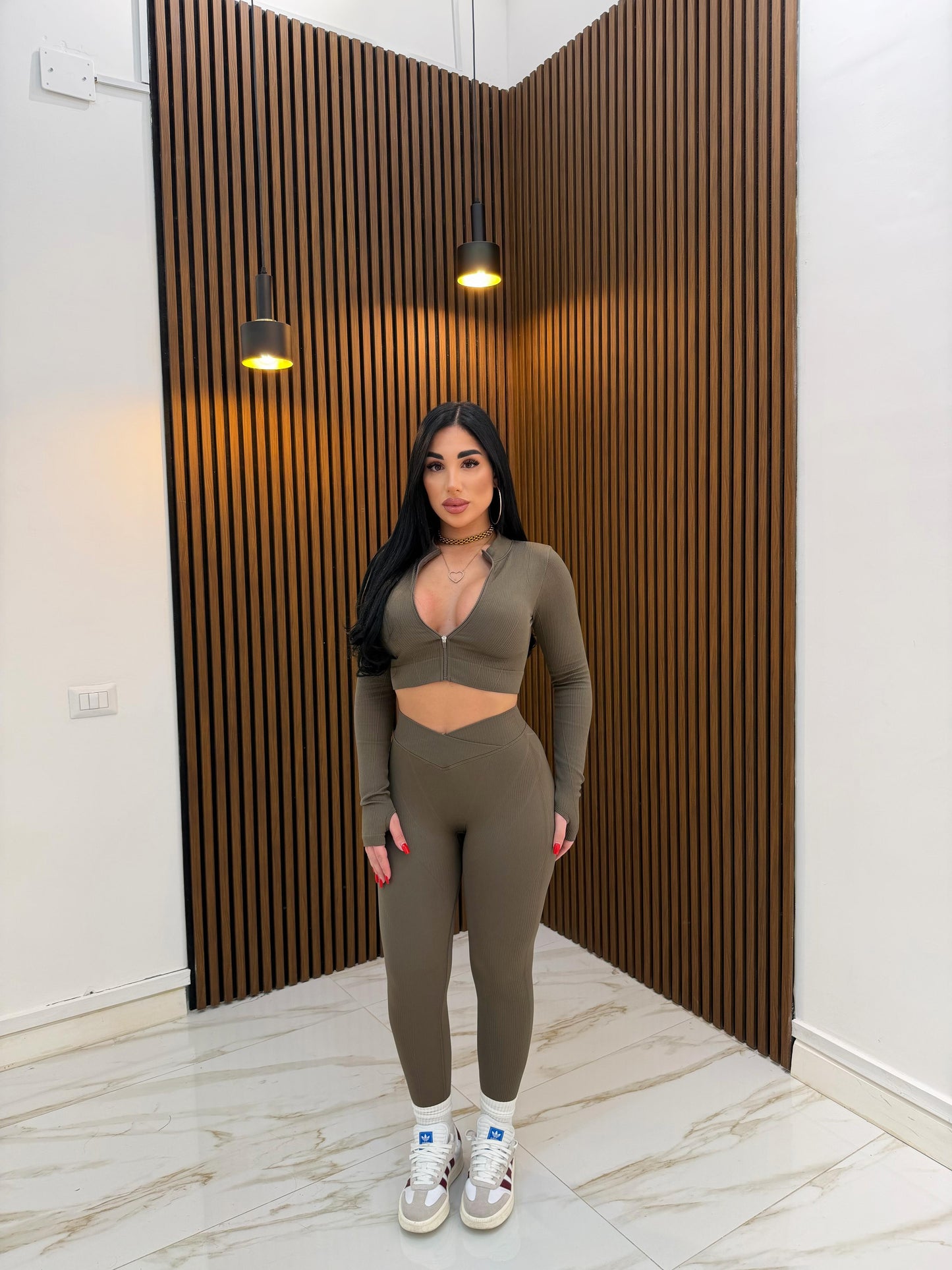 CORDINATO FITNESS MARRONE