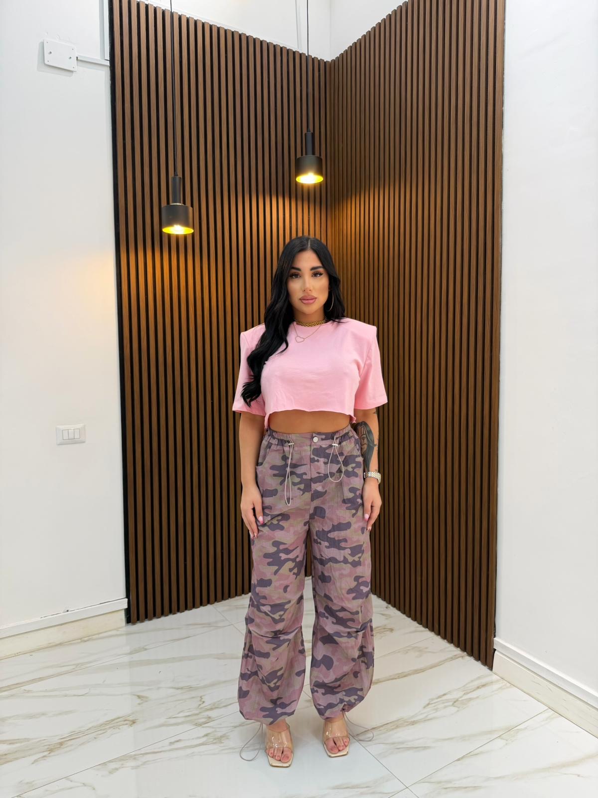 T-SHIRT CROP ROSA