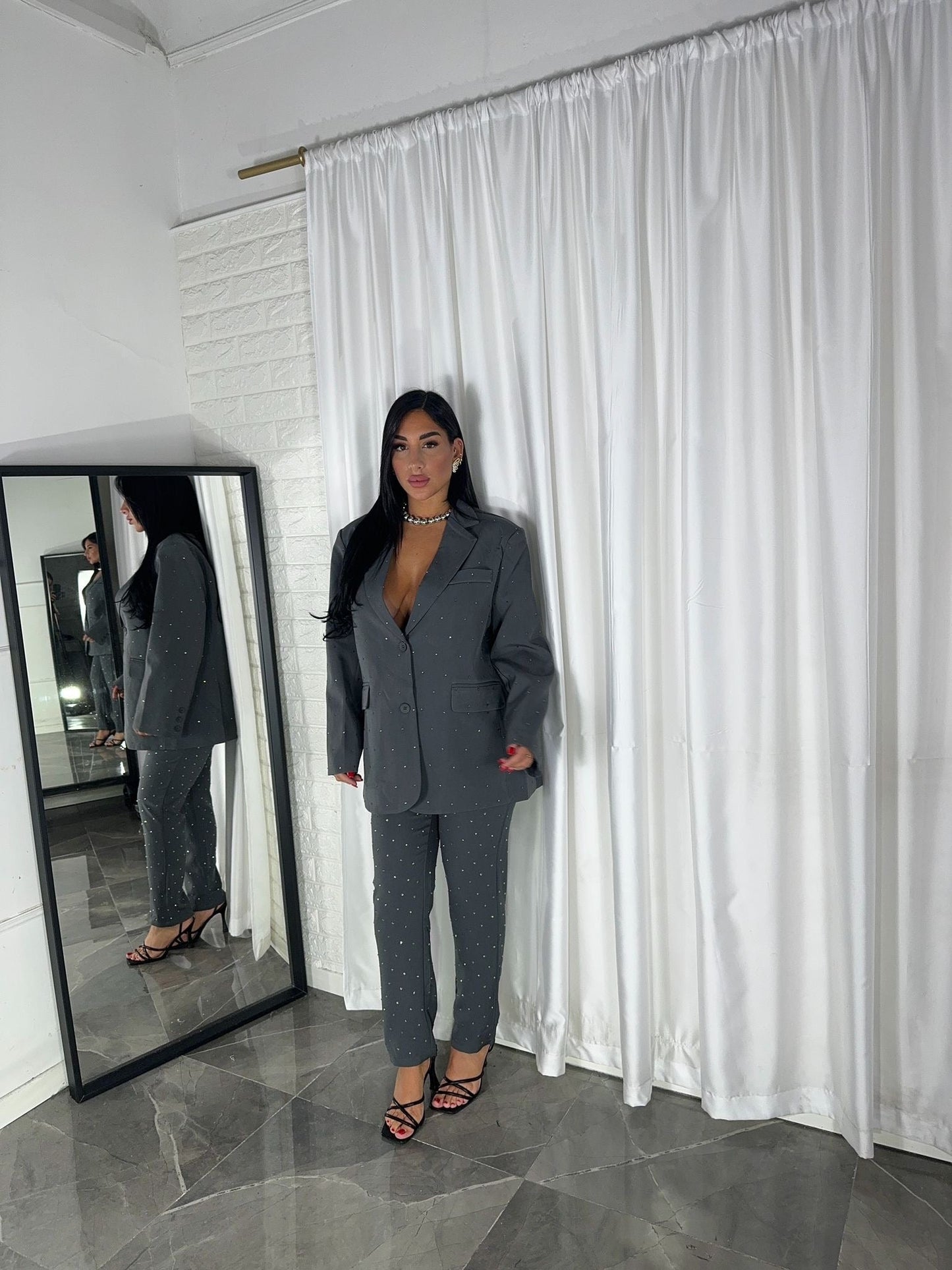 TAILLEUR SWAROSKY GRIGIO