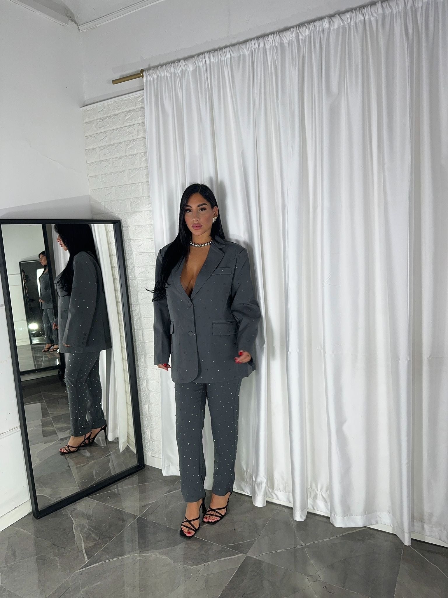 TAILLEUR SWAROSKY GRIGIO